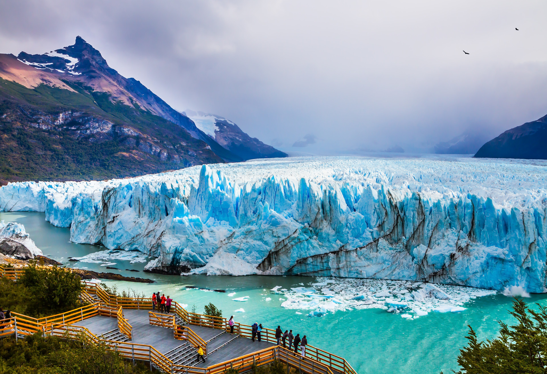 Perito Moreno w Patagonii to niesamowite miejsce kontemplacji
