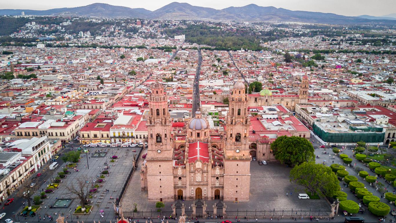 Flights to Michoacán